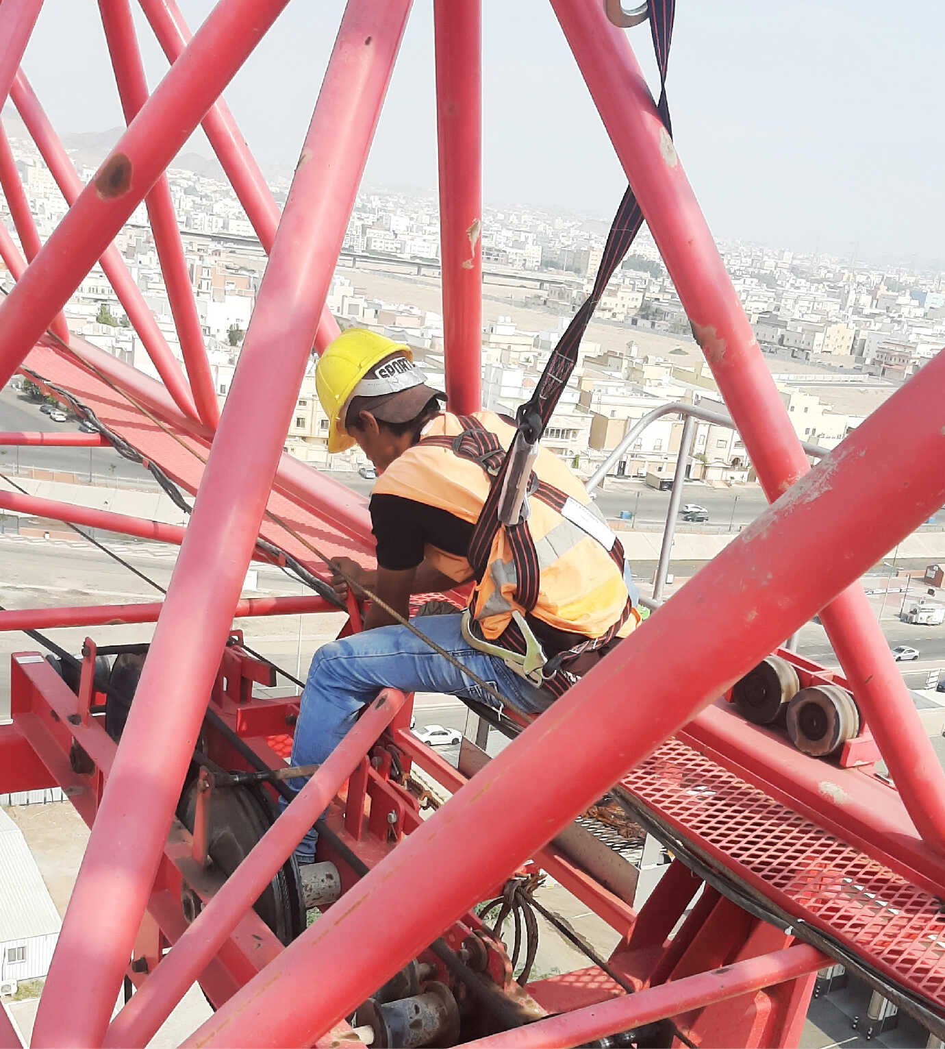 خدمات الصيانة شركة ابراج الرافعات البرجية المحدودة (29)